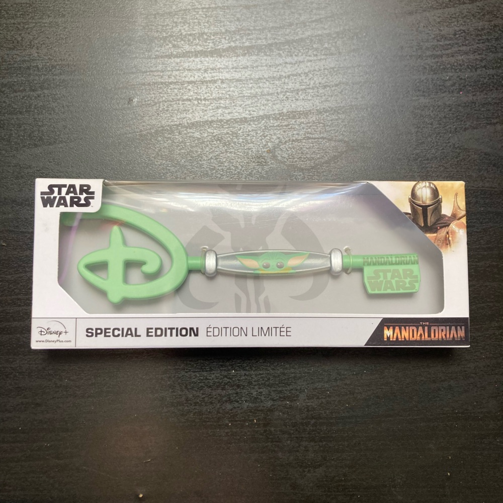Collectible Mandalorian key